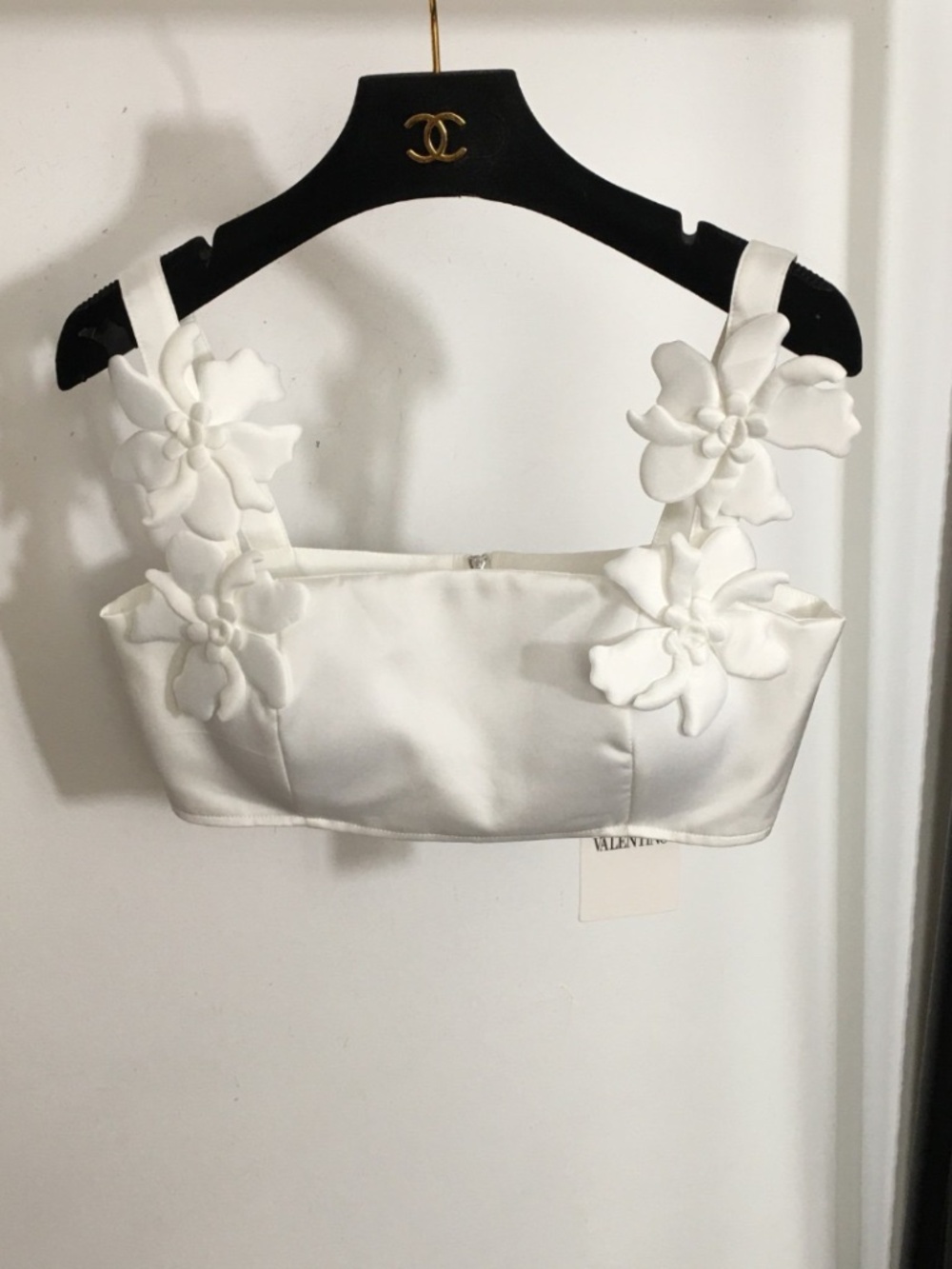 Runway Style 3D Floral Applique 2-Piece Set Crop Top & Midi Skirt White - Picture 4 of 5